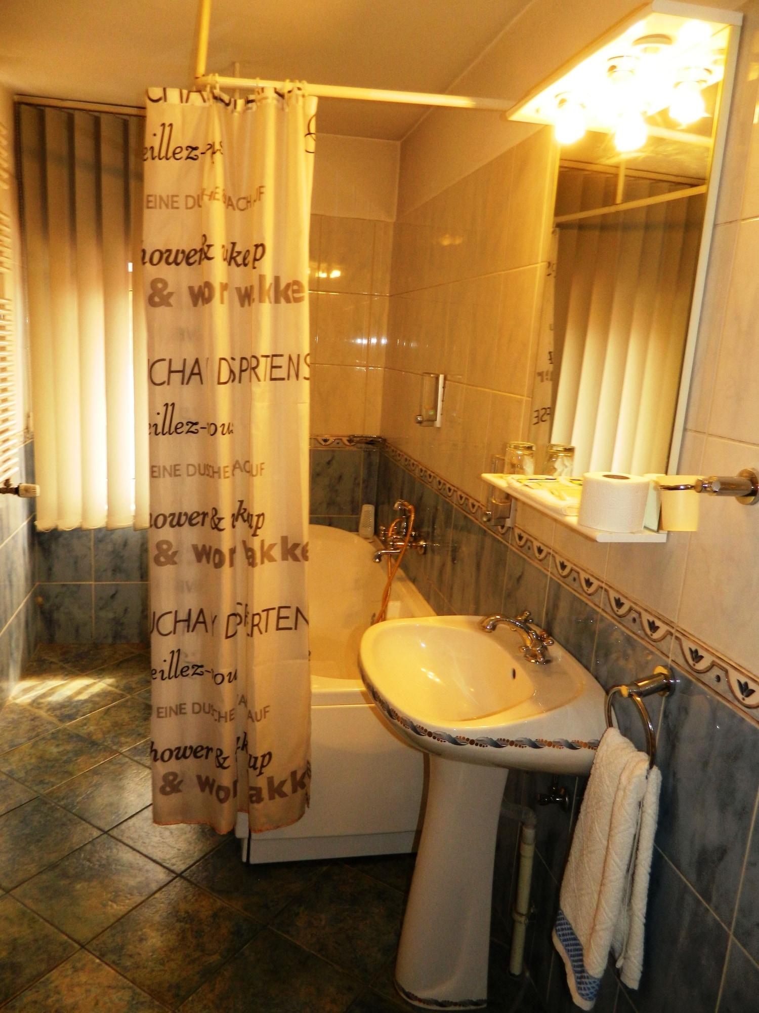 Hotel Adriatico Timișoara Zewnętrze zdjęcie