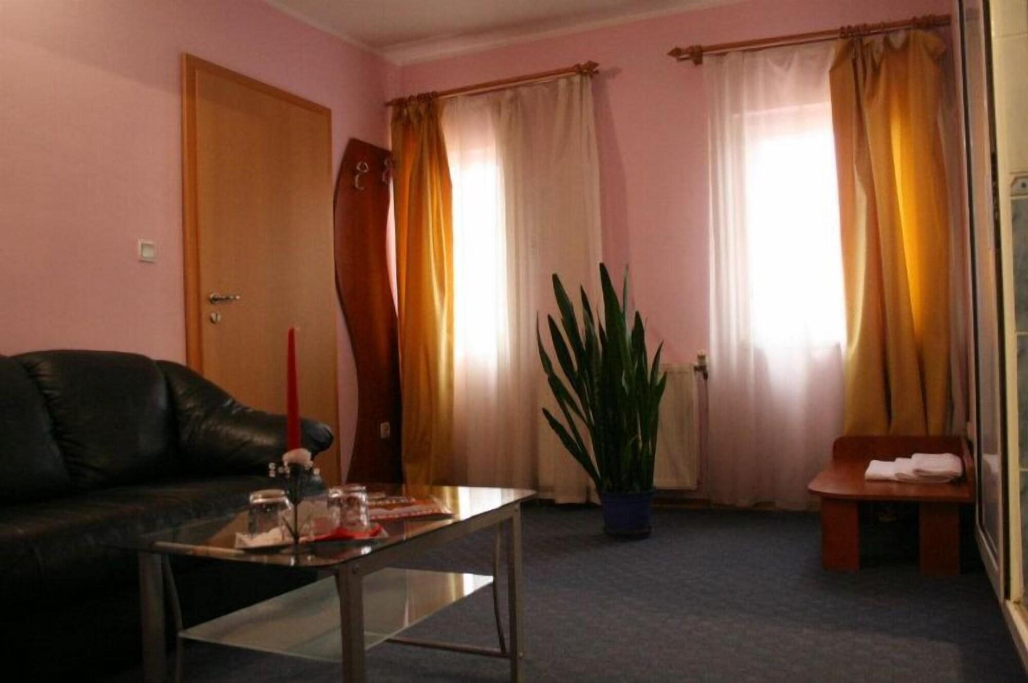 Hotel Adriatico Timișoara Zewnętrze zdjęcie