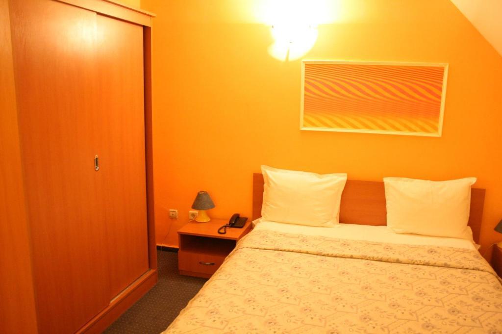 Hotel Adriatico Timișoara Zewnętrze zdjęcie
