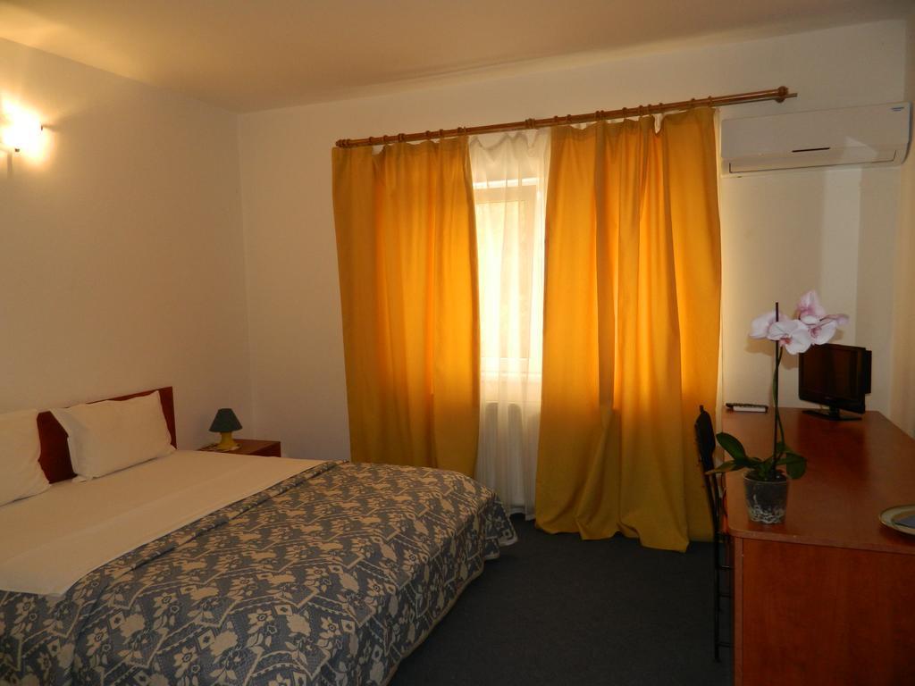 Hotel Adriatico Timișoara Zewnętrze zdjęcie